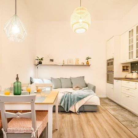 St Stephen Boulevard Apartment Next To Danube Boedapest Buitenkant foto