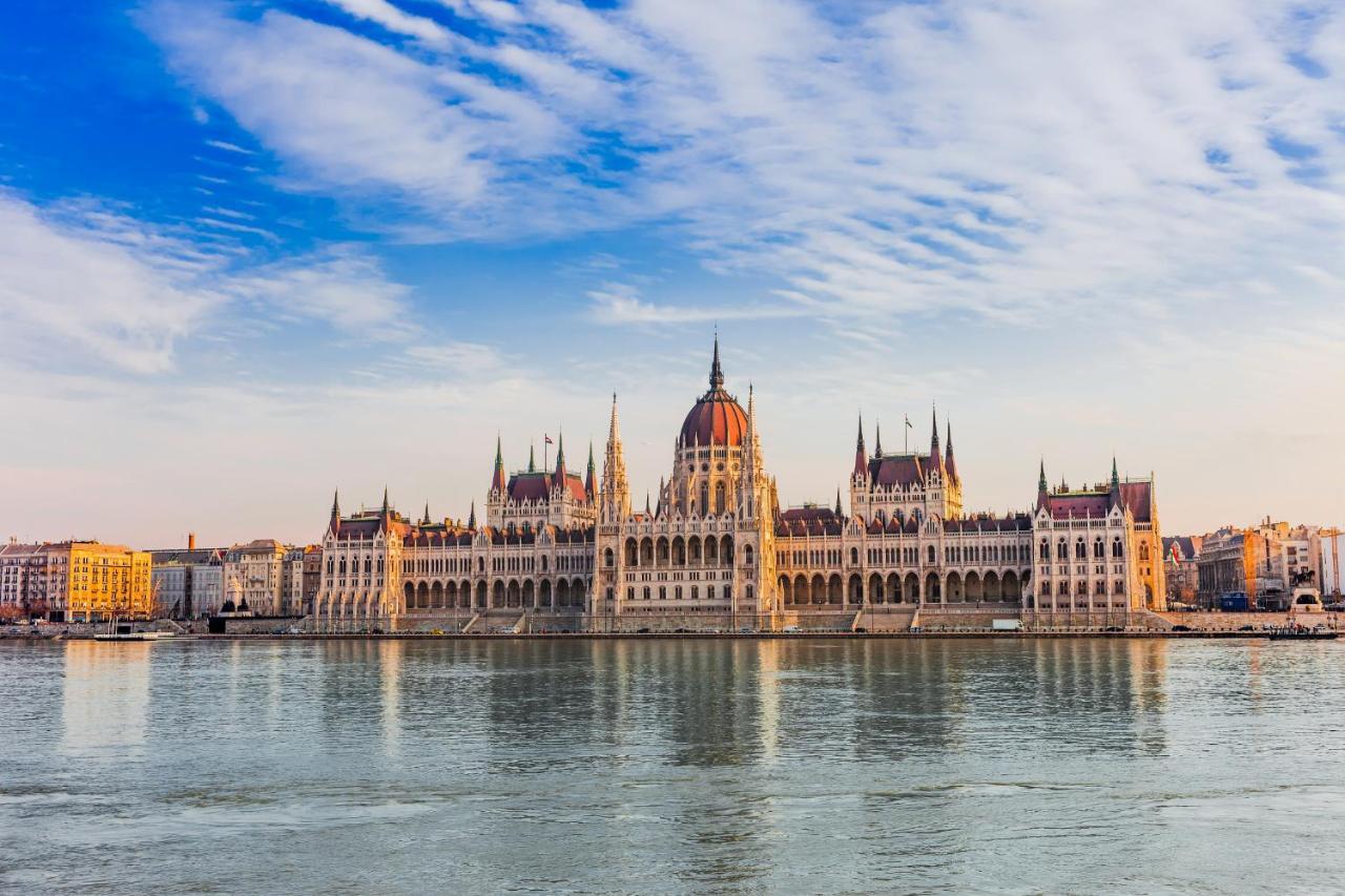 St Stephen Boulevard Apartment Next To Danube Boedapest Buitenkant foto