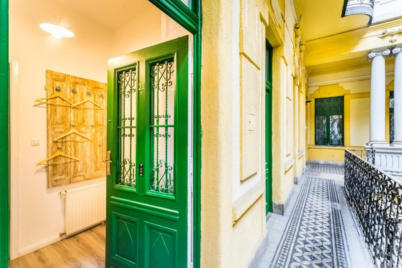 St Stephen Boulevard Apartment Next To Danube Boedapest Buitenkant foto